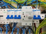 Instalación fotovoltaica híbrida 6Kw conectada a red. 10 KW baterías.